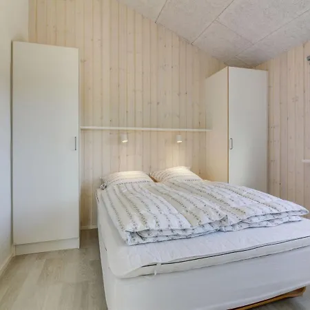 Holiday home Grith - 1km From The Sea In Nw Jutland By Interhome *